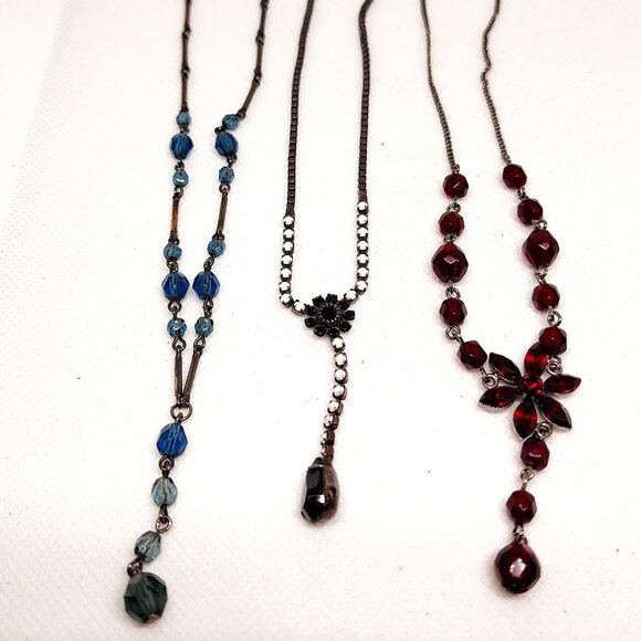 Set of three (3) fashion "Y" necklaces two 18" and one 20" L - Picture 1 of 5